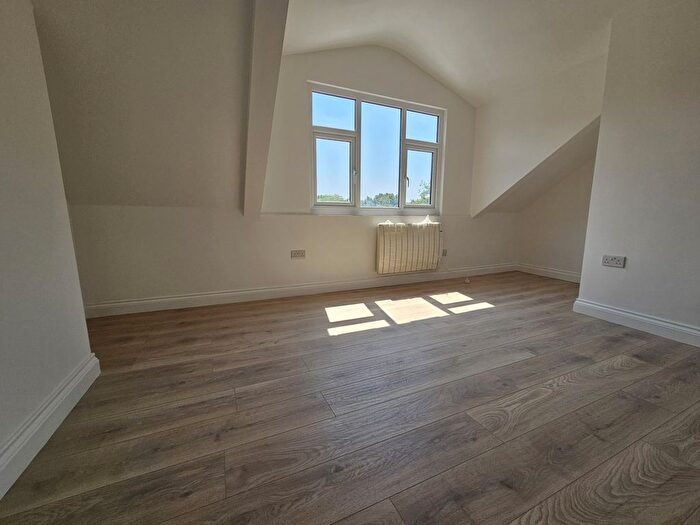 1 Bedroom Semi-Detached House To Rent In -Abbey Road, Leeds, LS5