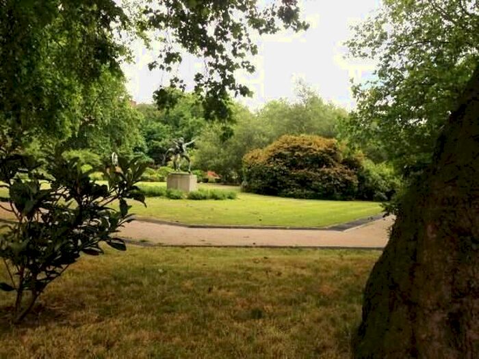 4 Bedroom Flat To Rent In Sloane Street, London, SW1X