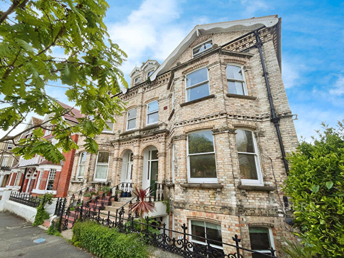 2 Bedroom Flat To Rent In Norton Road, Hove, BN3