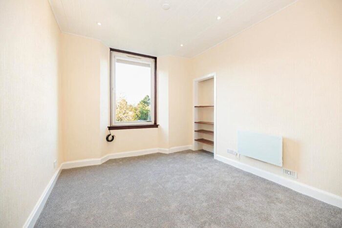1 Bedroom Flat To Rent In L Downfield Place, Edinburgh, EH11