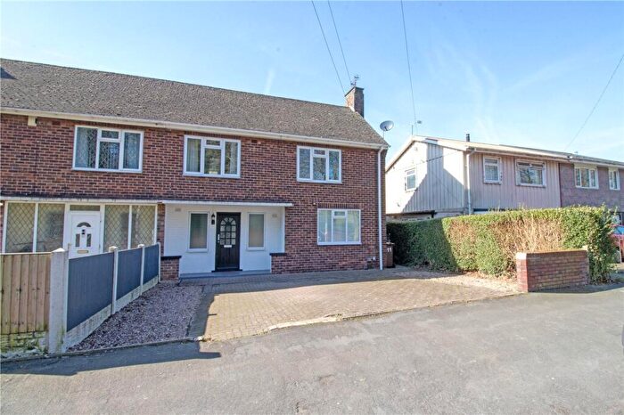 3 Bedroom Semi Detached House For Sale In Foxhills Road, Scunthorpe, DN15