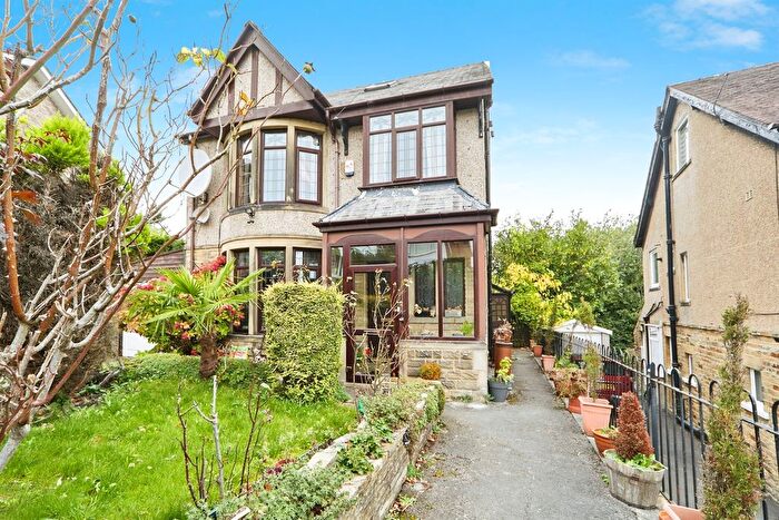 5 Bedroom Detached House For Sale In Aireville Avenue, Shipley, BD18