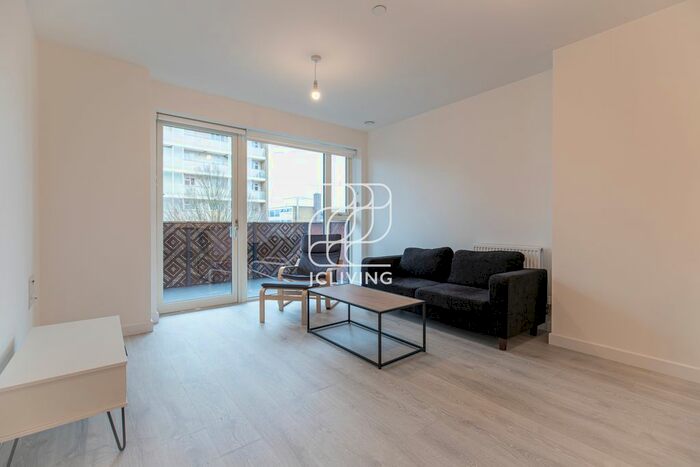 2 Bedroom Flat To Rent In Garraway Apartments, Western Circus, London, W3
