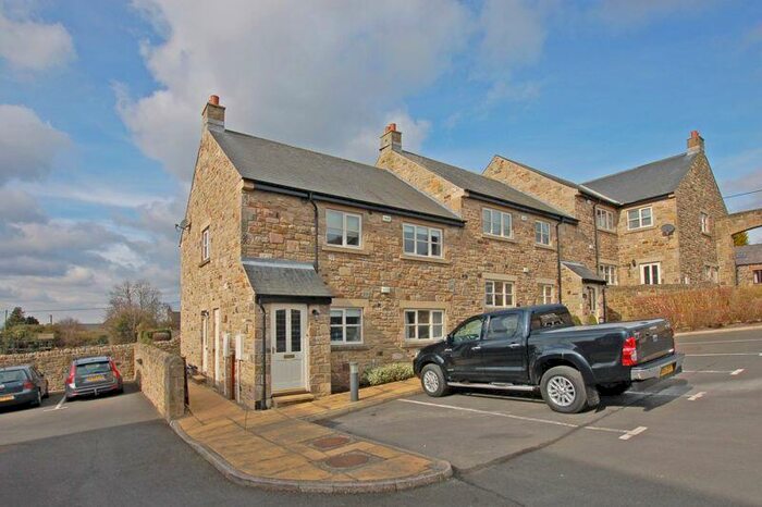 2 Bedroom Ground Flat To Rent In Castle View, Newcastle Upon Tyne, NE15