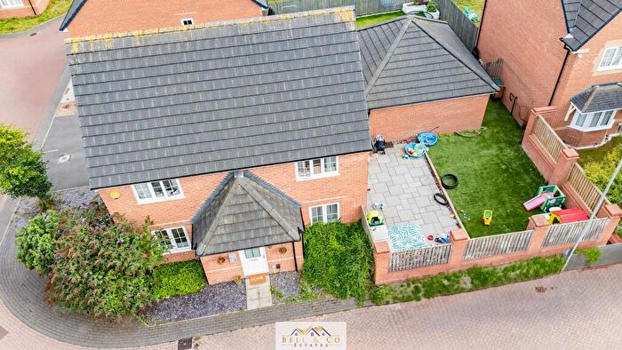 3 Bedroom Detached House For Sale In Beckwith Grove, Thurcroft, Rotherham, S66