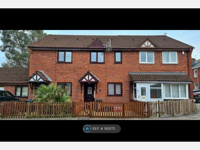 2 Bedroom Terraced House To Rent In High Bank, Newport, NP19