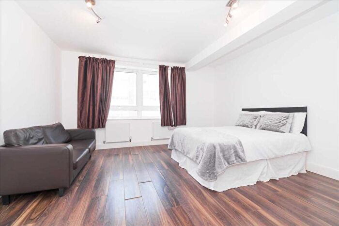 4 Bedroom Apartment For Sale In Penfold Street, London, NW8