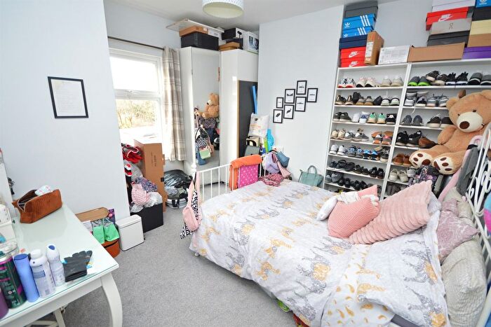 3 Bedroom Terraced House For Sale In Norris Avenue, Heaton Norris, Stockport, SK4