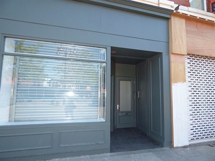 1 Bedroom Flat To Rent In Market Place, Long Eaton, NG10