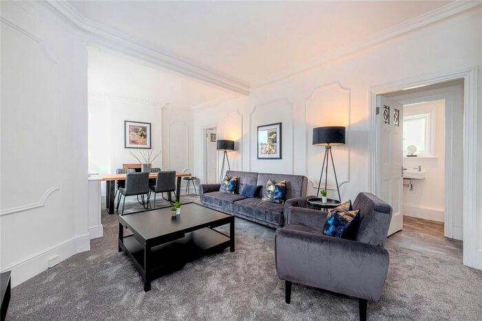 1 Bedroom Flat To Rent In Manor House, Marylebone Road, NW1