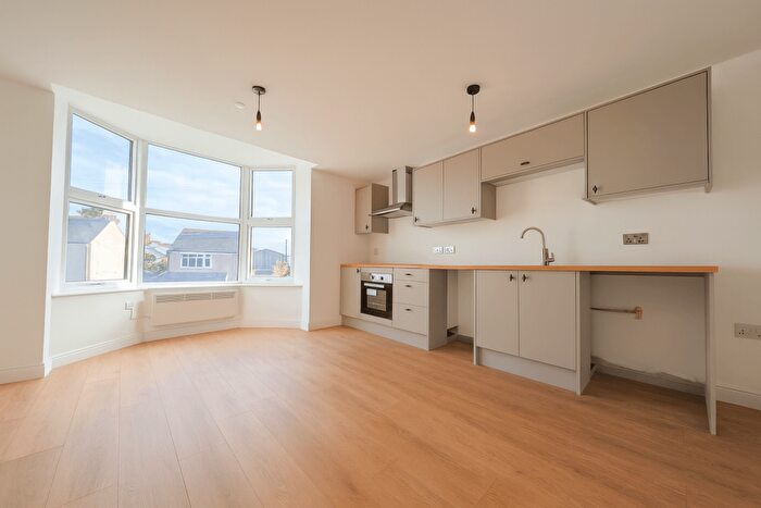 1 Bedroom Apartment To Rent In Central Buildings, Hall St, LL14