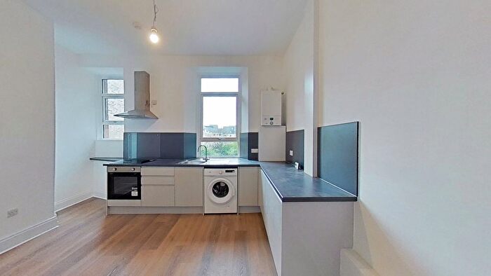 2 Bedroom Flat To Rent In Home Street, Edinburgh, Midlothian, EH3