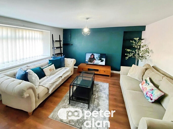 2 Bedroom Terraced House To Rent In Harriet Street, CF44