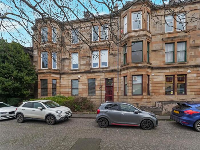 3 Bedroom Flat For Sale In Glasgow Road, Paisley, Renfrewshire, PA1