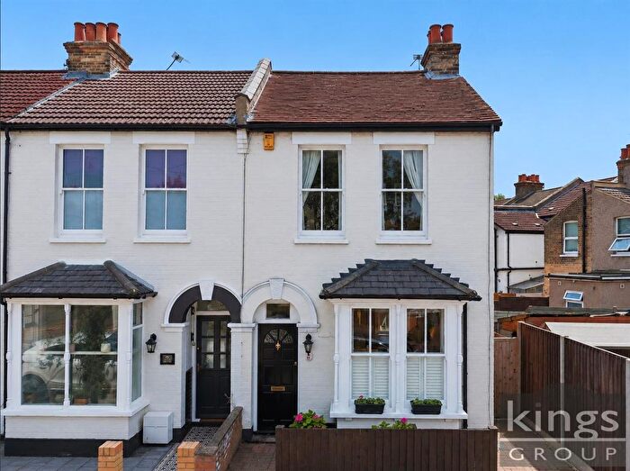 2 Bedroom End Terrace House For Sale In Cross Road, Enfield, EN1
