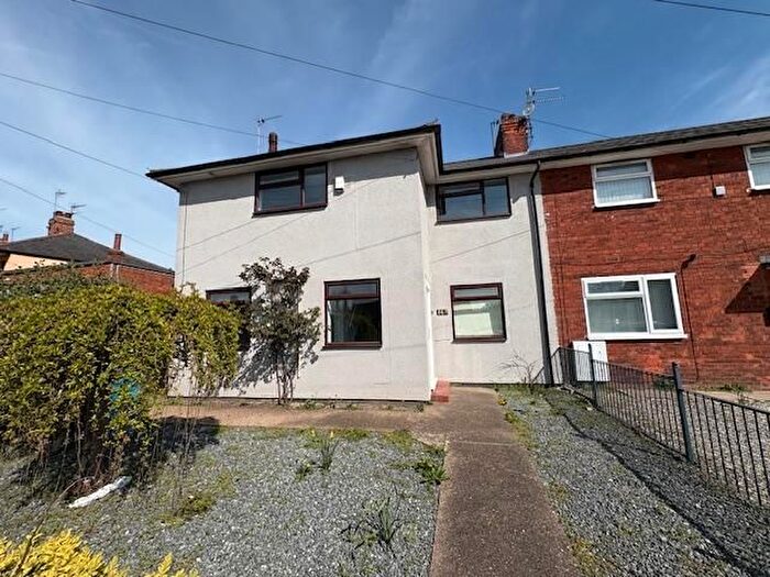 3 Bedroom End Of Terrace House To Rent In Southcoates Avenue, Hull, HU9
