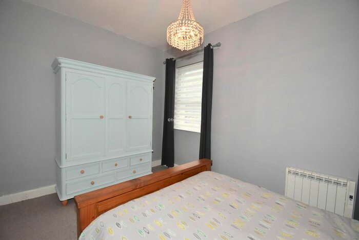 1 Bedroom Flat To Rent In Strangways Terrace, Truro, TR1