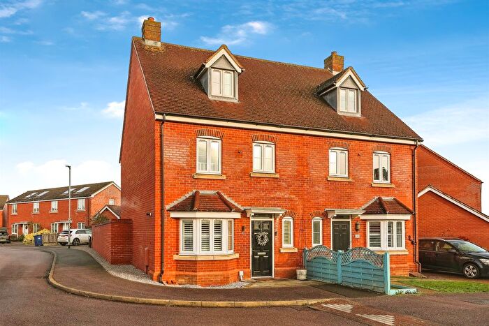 4 Bedroom Semi-Detached House For Sale In Bullrush Lane, Great Cambourne, Cambridge, CB23