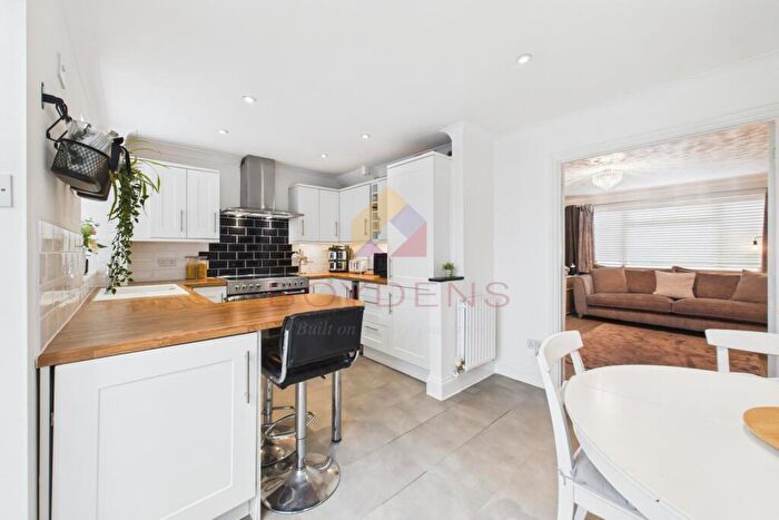 3 Bedroom Terraced House For Sale In Cavendish Gardens Braintree, CM7