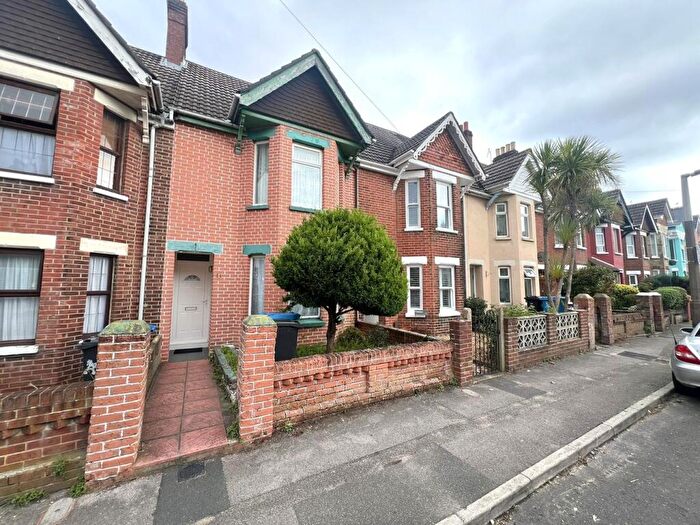 2 Bedroom Terraced House For Sale In Kingston Road, Heckford Park, Poole, BH15