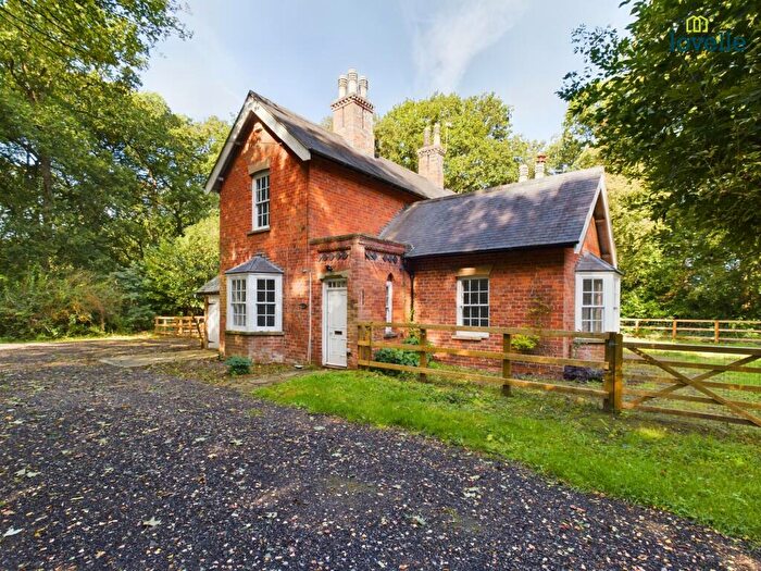 3 Bedroom Detached House To Rent In Caistor Road, Holton Le Moor, LN7