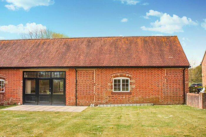 1 Bedroom Semi-Detached Bungalow To Rent In Shute End, Alderbury, Salisbury, SP5