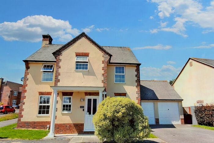 4 Bedroom Detached House To Rent In Blandford, DT11