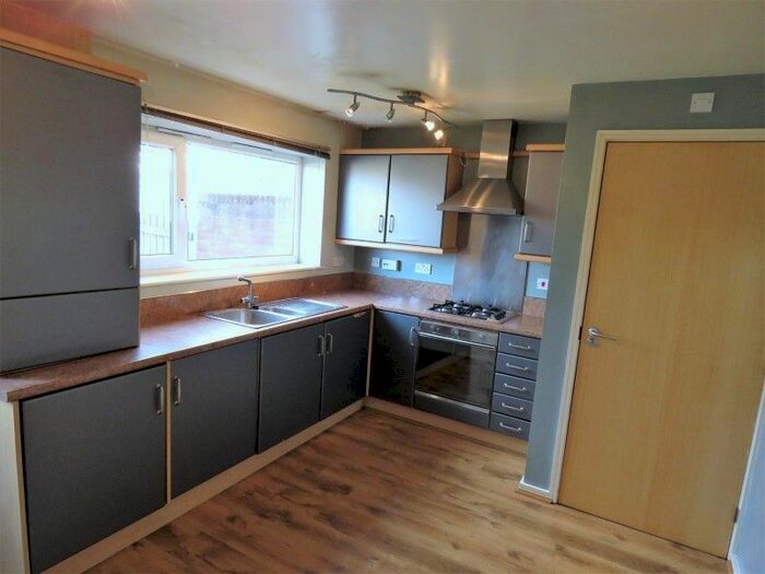 2 Bedroom Property To Rent In Park Grange Rise, Norfolk Park, Sheffield S2