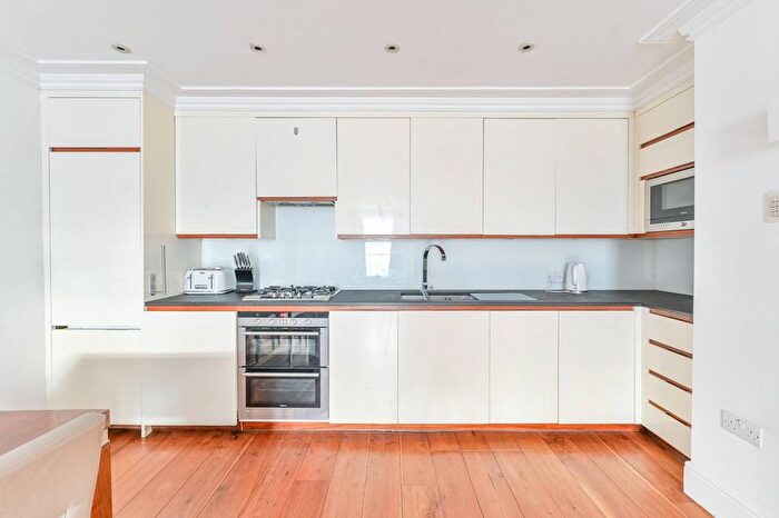 1 Bedroom Flat To Rent In Gloucester Place, Marylebone, London, W1U