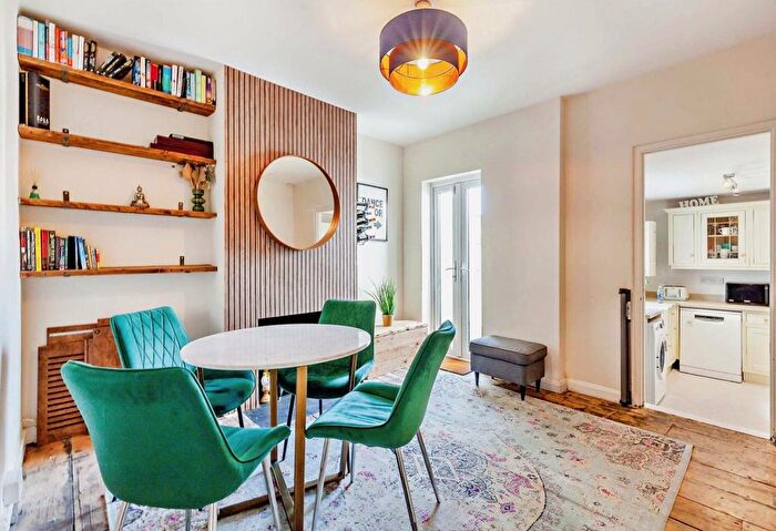 2 Bedroom Terraced House To Rent In Weald Road, Brentwood, Essex, CM14