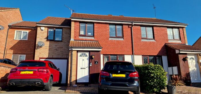 4 Bedroom Semi-Detached House To Rent In Latching Close, Romford, Essex, RM3
