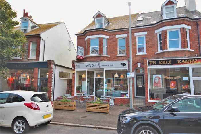 2 Bedroom Flat To Rent In A Sutton Road, Seaford, BN25