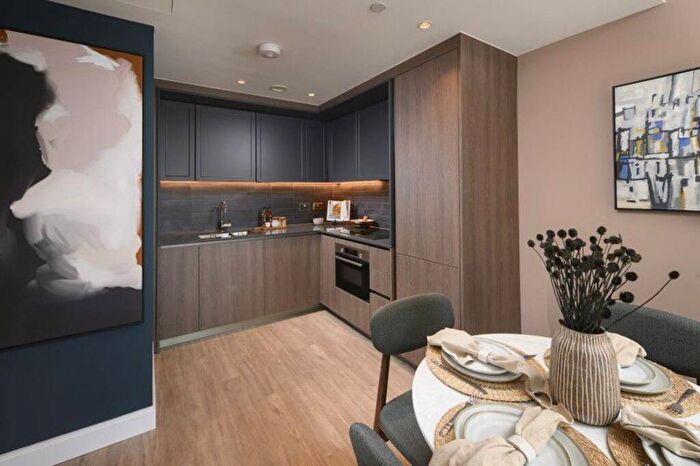 1 Bedroom Flat For Sale In Oval Village, Oval, London, SE11