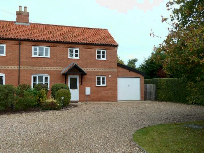 3 Bedroom Semi-Detached House To Rent In High Green, Great Moulton, Norwich, NR15