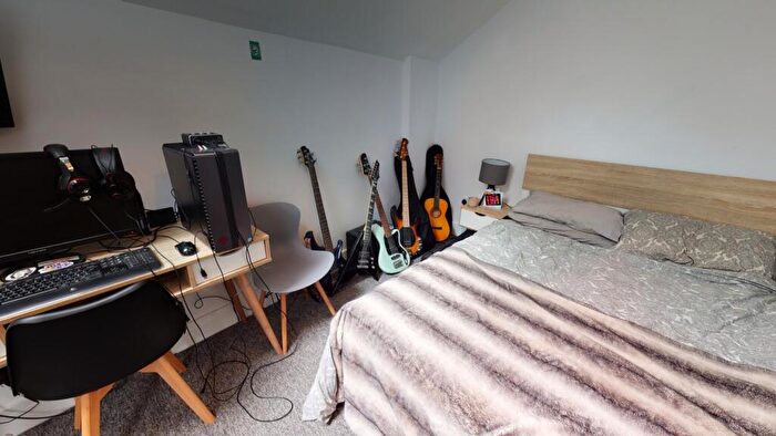 1 Bedroom Terraced House To Rent In Room, Hotwell Road, BS8