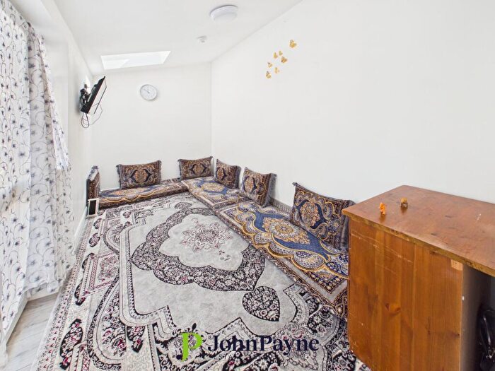 3 Bedroom Terraced House For Sale In Lower Ford Street, Coventry, CV1 - Photo 9