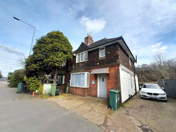1 Bedroom Maisonette To Rent In Brighton Road, Hooley, Coulsdon, Surrey, CR5