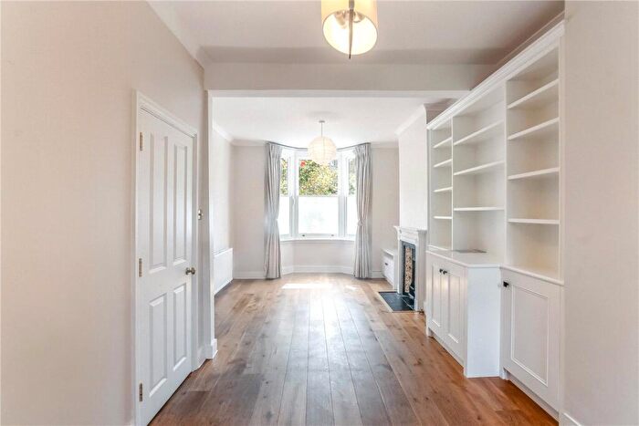 4 Bedroom Terraced House For Sale In Thompson Road, East Dulwich, London, SE22