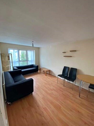 2 Bedroom Flat To Rent In Wellington Road, Fallowfield, M14