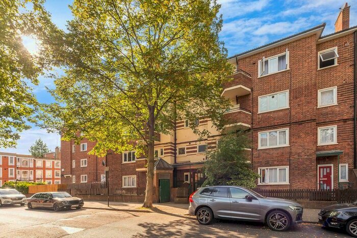 1 Bedroom Flat For Sale In Halton Road, Highbury And Islington, London, N1