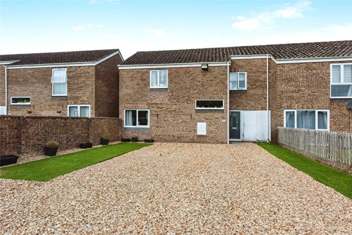 3 Bedroom Semi-Detached House For Sale In Radcliffe Road, Raf Lakenheath, Brandon, Suffolk, IP27