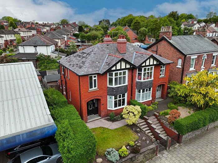 3 Bedroom Semi Detached House For Sale In West Road, Congleton, CW12