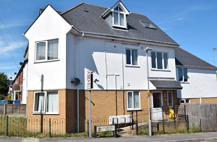 2 Bedroom Flat To Rent In Richmond Road, Lower Parkstone, BH14