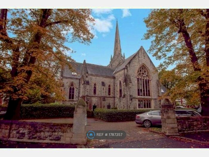 2 Bedroom Flat To Rent In St. Stephens Court, West Ealing, W13