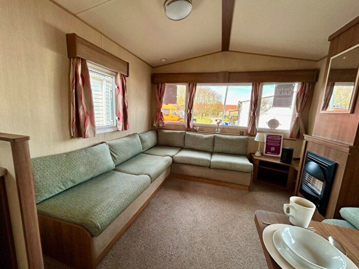 2 Bedroom Caravan For Sale In Sand Le Mere Holiday Park, HU12