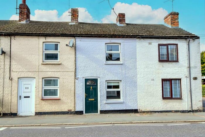2 Bedroom Terraced House To Rent In High Street, Winslow, MK18