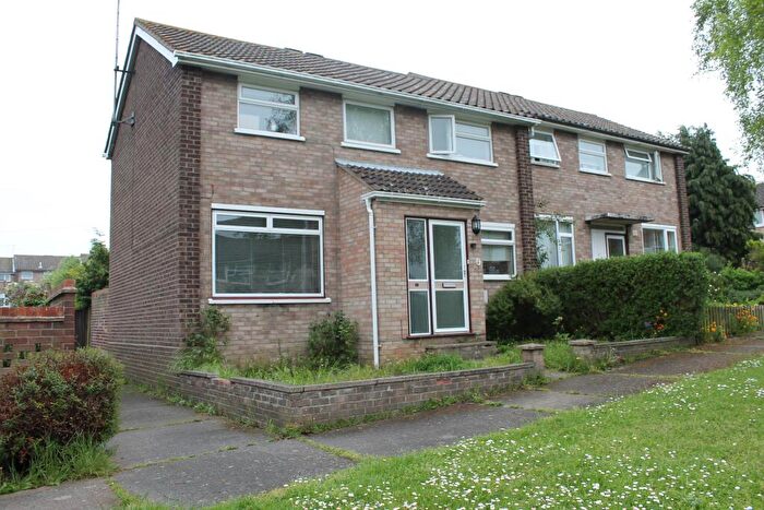 4 Bedroom Semi Detached House To Rent In Alyssum Walk, Colchester, CO4