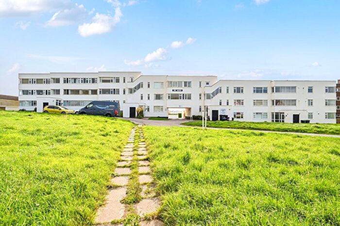 2 Bedroom Apartment For Sale In The Haven, Lancing, West Sussex, BN15