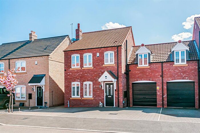 3 Bedroom Detached House For Sale In Ella Drive, Goole, DN14