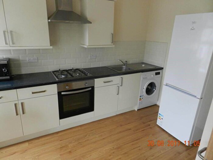 3 Bedroom House To Rent In Gordon Road, Cathays, CF24